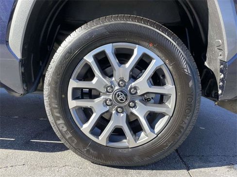 Used 2024 Toyota Tundra 1794 Edition image 9