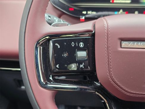 New 2025 Land Rover Range Rover Sport Dynamic SE image 18