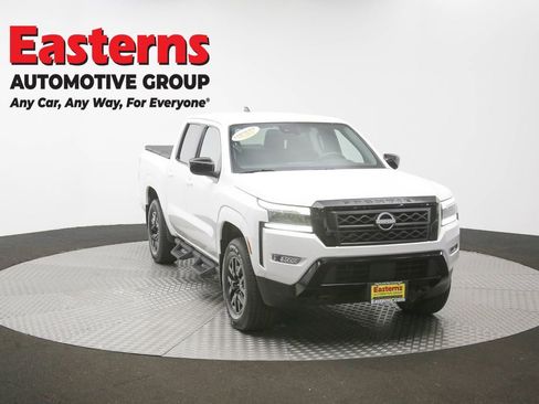 Used 2023 Nissan Frontier SV w/ Midnight Edition Package AWD/4WD image 47