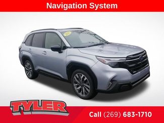 Used 2025 Subaru Forester Touring AWD/4WD video 1