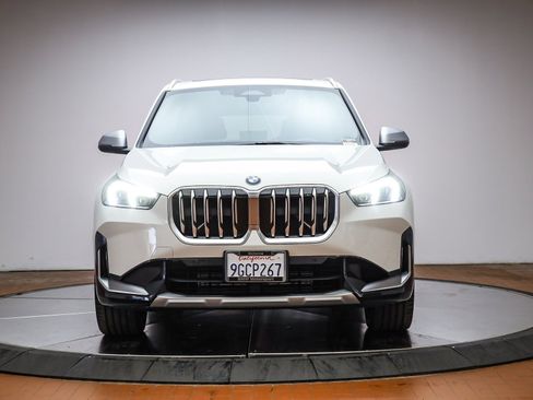 Certified 2023 BMW X1 xDrive28i w/ Convenience Package image 2