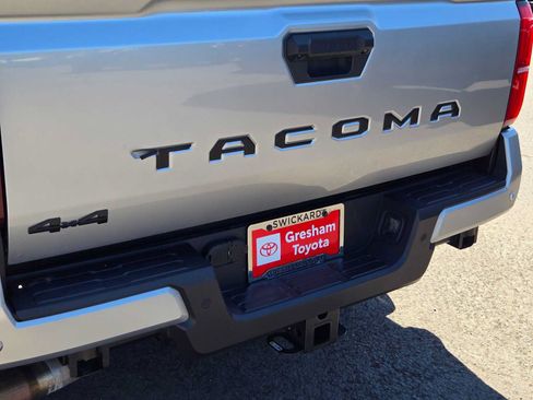 Used 2024 Toyota Tacoma TRD Sport w/ TRD Sport Premium Package AWD/4WD image 14