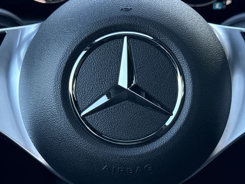 New 2026 Mercedes-Benz GLB 250 image 35