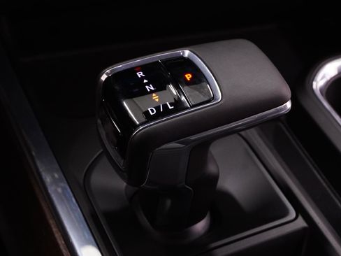 Used 2024 Chevrolet Silverado 1500 High Country w/ Midnight Edition image 31