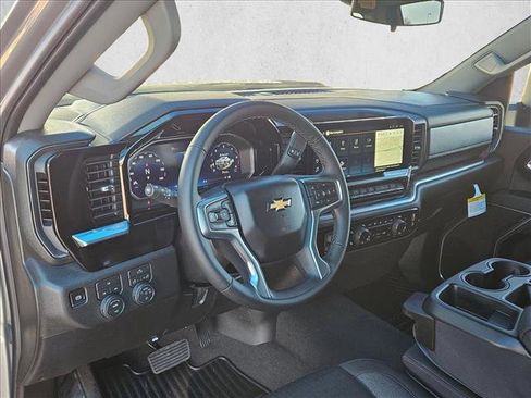 New 2026 Chevrolet Silverado 3500 LT image 3