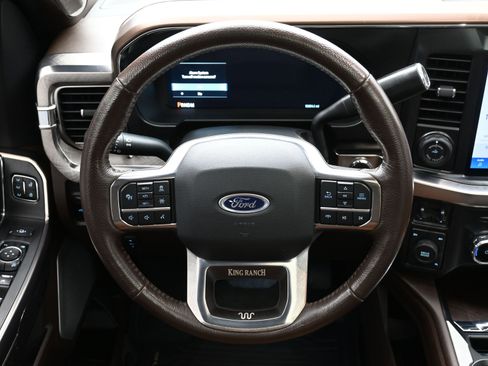 Used 2024 Ford F450 King Ranch w/ FX4 Off-Road Package image 15