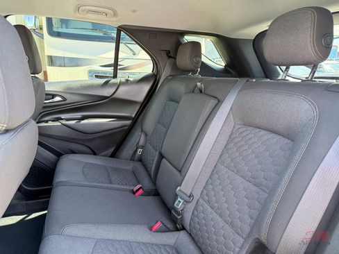 Used 2020 Chevrolet Equinox LT image 21
