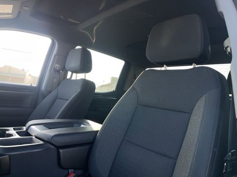 Used 2023 GMC Sierra 1500 SLE image 19