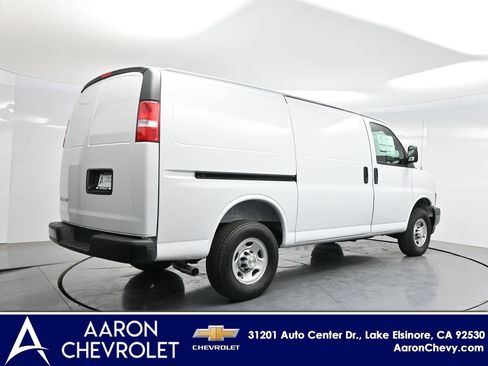 New 2026 Chevrolet Express 2500 w/ Driver Convenience Package RWD image 35