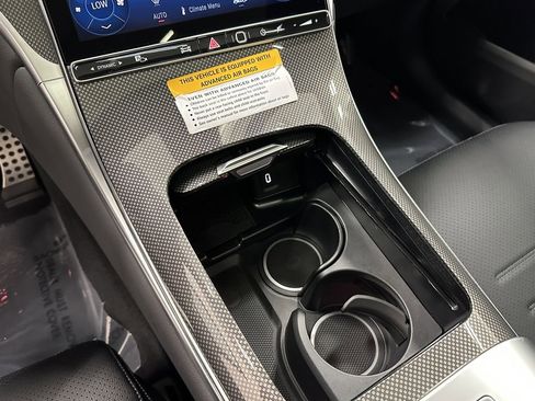 New 2026 Mercedes-Benz GLC 300 image 32