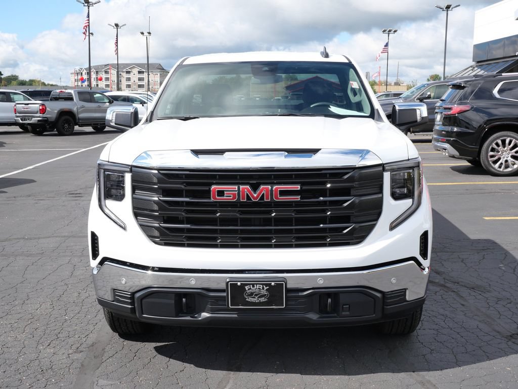 Certified 2024 GMC Sierra 1500 Pro w/ Pro Value Package AWD/4WD image 4