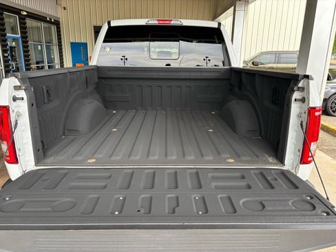 Used 2016 Ford F150 XLT w/ Equipment Group 302A Luxury image 23