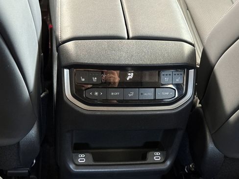 Used 2026 Lexus TX 500h AWD w/ Technology Package image 16