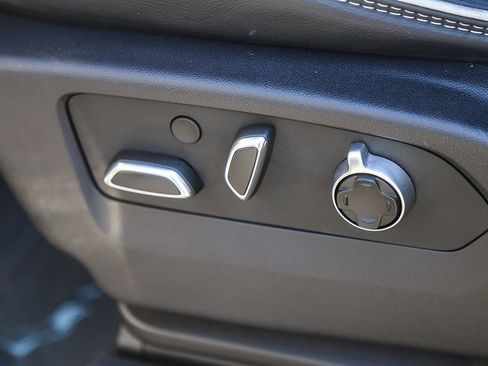 Used 2024 GMC Sierra 2500 AT4X image 20