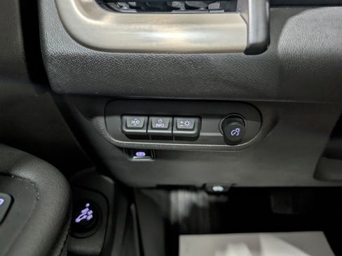 Used 2023 GMC Terrain Denali w/ Denali Premium Package image 22