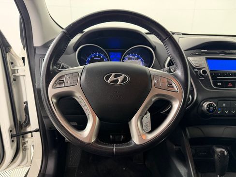 Used 2012 Hyundai Tucson GLS FWD image 13