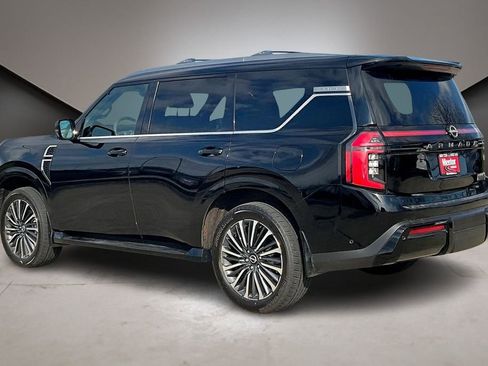 Certified 2025 Nissan Armada Platinum Reserve image 4