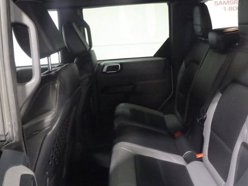 Used 2023 Ford Bronco Big Bend image 7