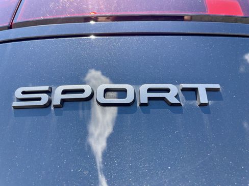 Certified 2025 Land Rover Range Rover Sport AWD/4WD image 33