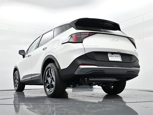 New 2026 Kia Sportage S image 37