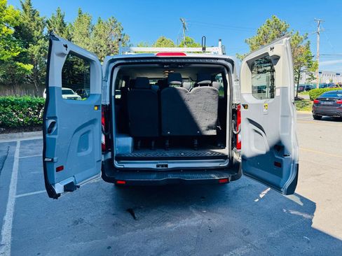 Used 2018 Ford Transit 350 XLT RWD image 39