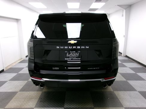 New 2026 Chevrolet Suburban Premier w/ Sun And Tow Package image 15
