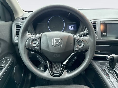 Used 2022 Honda HR-V EX image 12