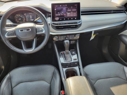 Used 2022 Jeep Compass Limited AWD/4WD image 27