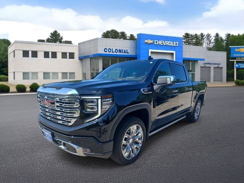Used 2025 GMC Sierra 1500 Denali w/ Denali Reserve Package AWD/4WD image 1