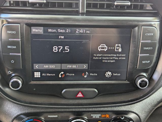 Used 2024 Kia Soul LX w/ Option Group 015 FWD image 31