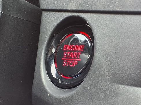 New 2025 Honda Accord SE image 18