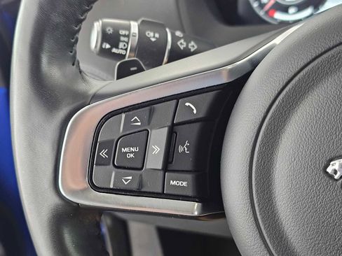Used 2019 Jaguar F-PACE Prestige image 28