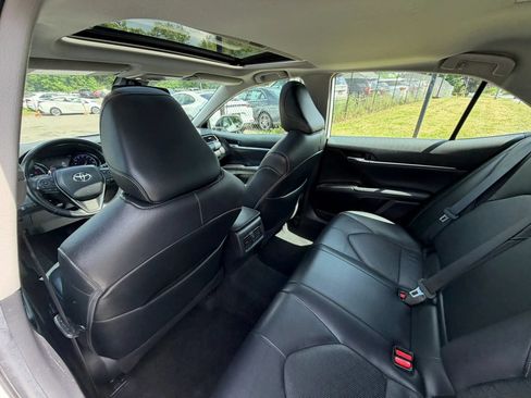 Used 2021 Toyota Camry XSE FWD image 18