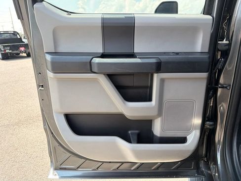 Used 2018 Ford F150 XL w/ Equipment Group 101A Mid AWD/4WD image 16
