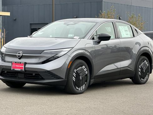 New 2026 Nissan Leaf w/ Floor Mat Package (S+) image 8