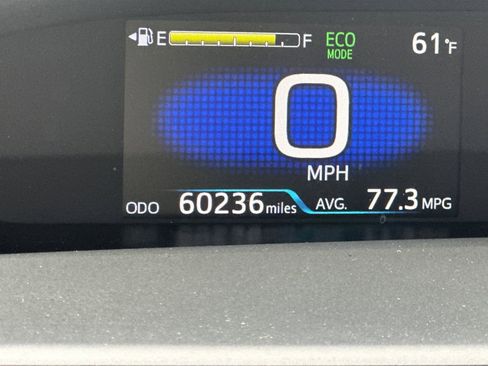 Certified 2022 Toyota Prius Prime XLE image 3