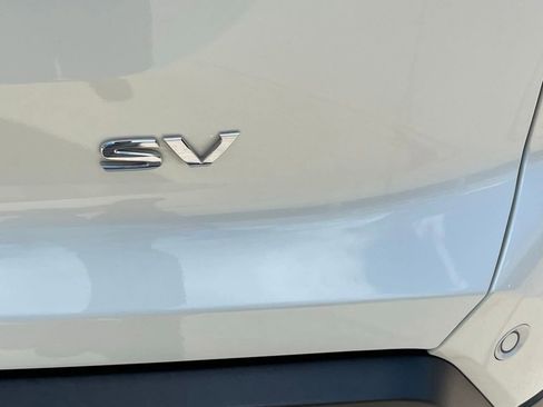 Used 2024 Nissan Pathfinder SV FWD image 6