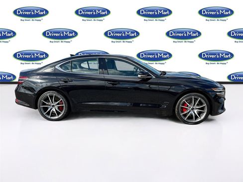 Used 2025 Genesis G70 2.5T RWD image 8