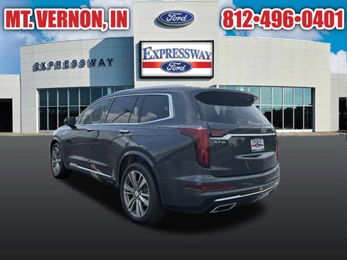 Used 2021 Cadillac XT6 Premium Luxury FWD image 8