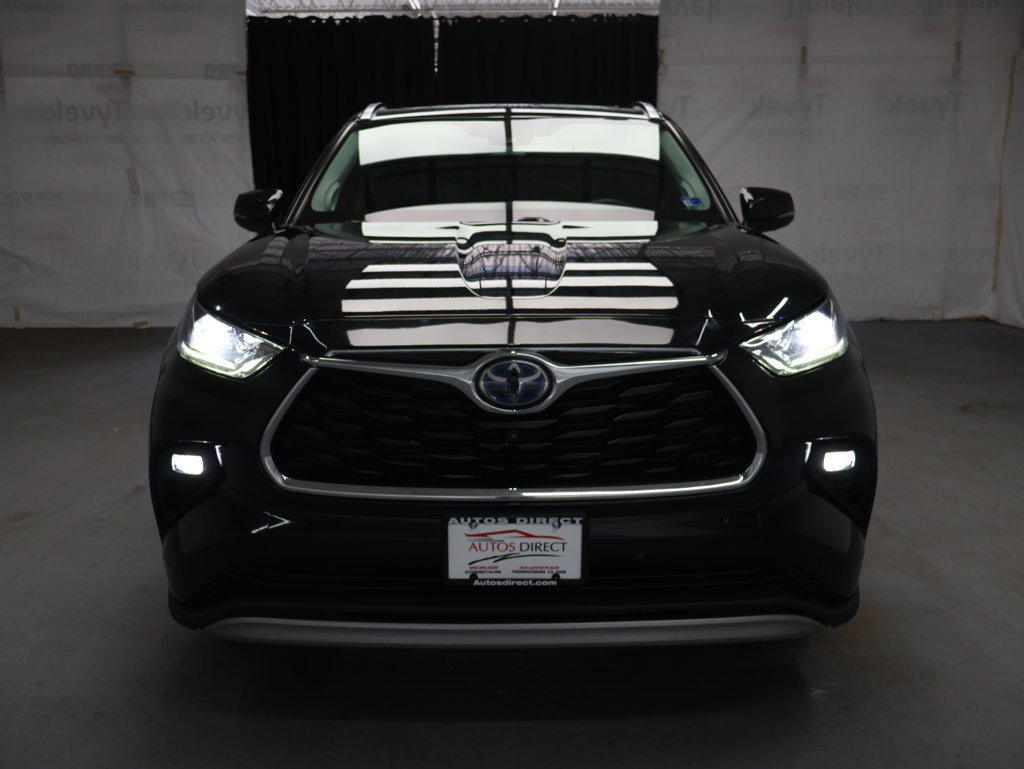 Used 2021 Toyota Highlander Platinum AWD/4WD image 2