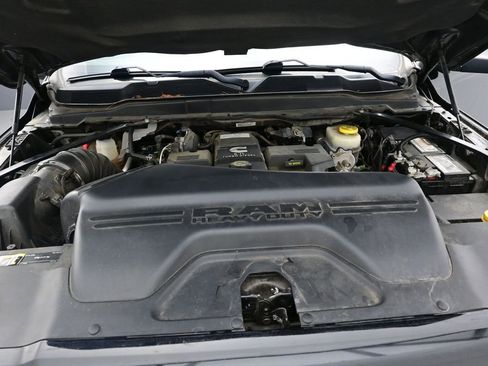 Used 2020 RAM 2500 Limited image 10