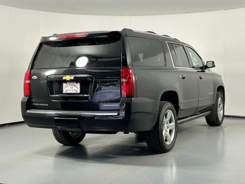 Used 2020 Chevrolet Suburban Premier AWD/4WD image 7
