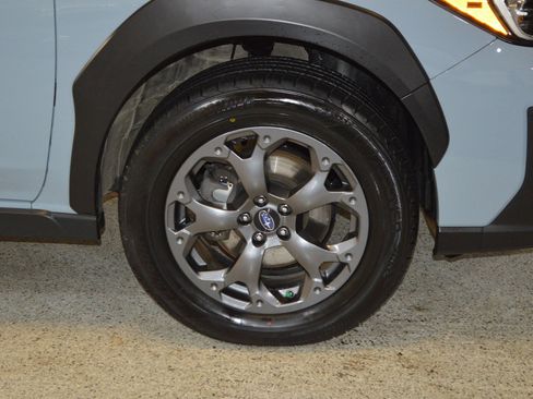 Used 2021 Subaru Crosstrek 2.5i Sport w/ Moonroof Package image 9