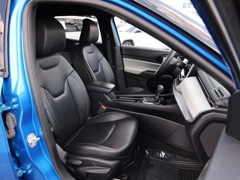 Used 2025 Jeep Compass Limited AWD/4WD image 25