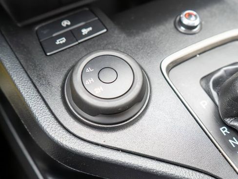 Used 2022 Ford Ranger XLT w/ Equipment Group 301A Mid image 27