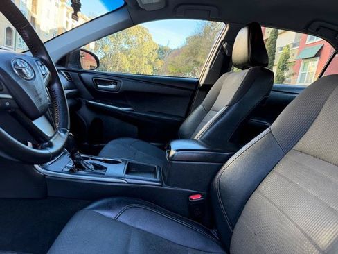 Used 2016 Toyota Camry SE FWD image 66