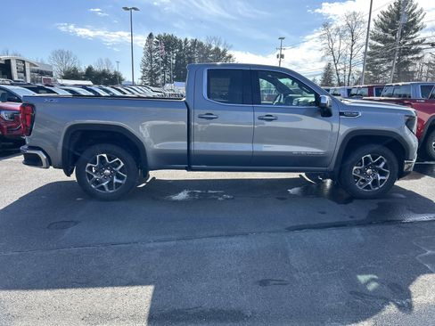 New 2026 GMC Sierra 1500 SLE w/ X31 Off-Road Package image 11