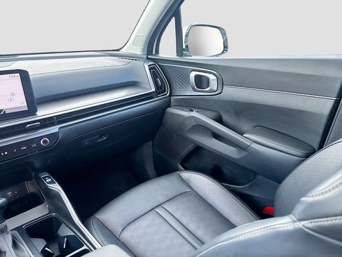 Used 2024 Kia Sorento S FWD image 24