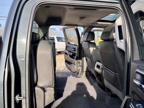 Used 2019 GMC Sierra 2500 SLT w/ Duramax Plus Package image 21