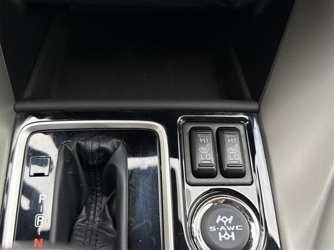 Used 2024 Mitsubishi Eclipse Cross SE image 28